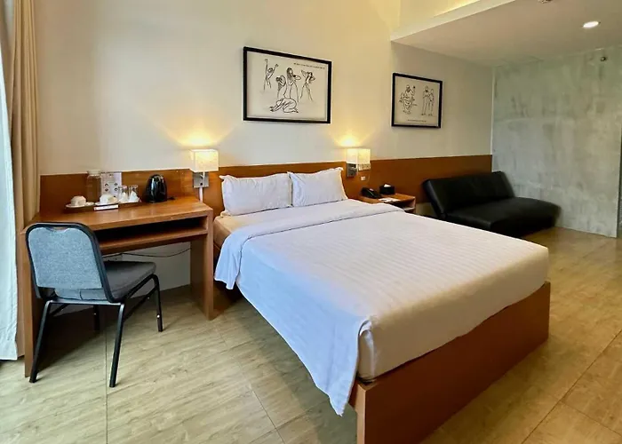 Big Hotel Cebu Stadt