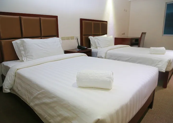 Big 3* Cebu Stadt